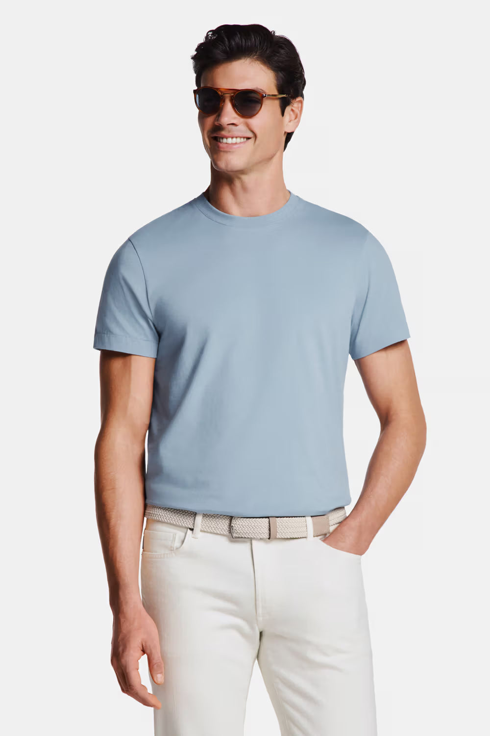 Essential Fitted Tee – Perfect Slim Fit & Premium Comfort