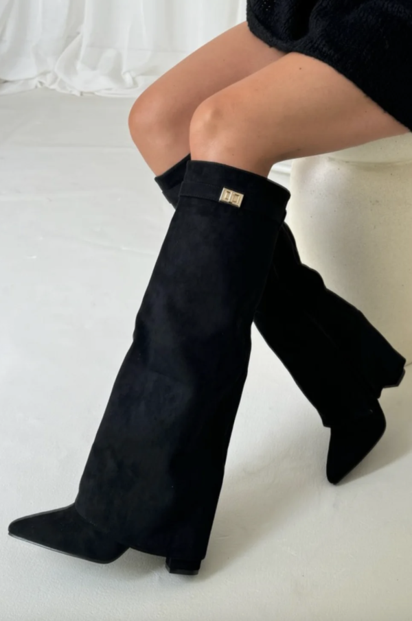 Lily Classic | Kniehoge Laarzen met Puntneus en Rechte Schacht
